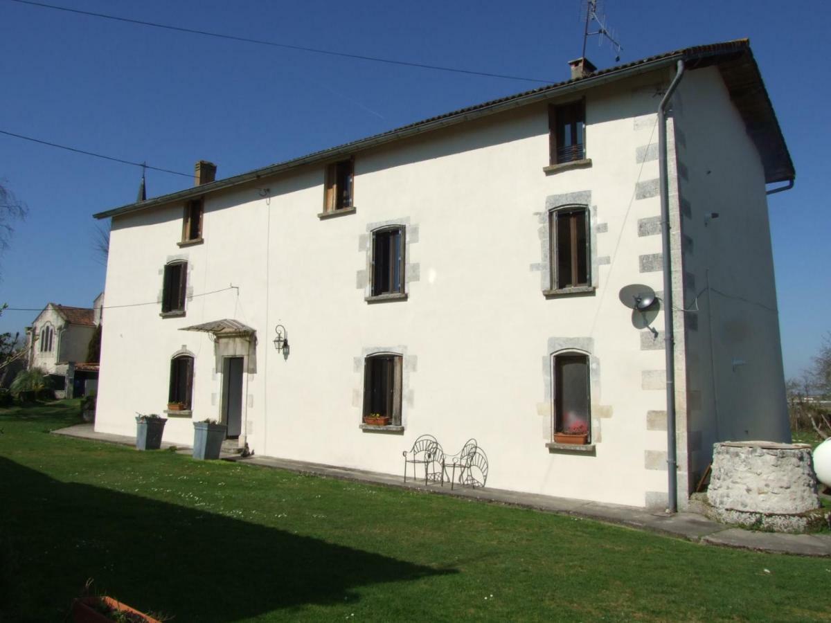 Le Vieux Couvent Villa Deviat Екстериор снимка