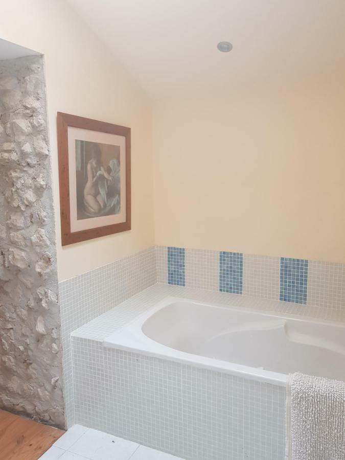 Le Vieux Couvent Villa Deviat Екстериор снимка