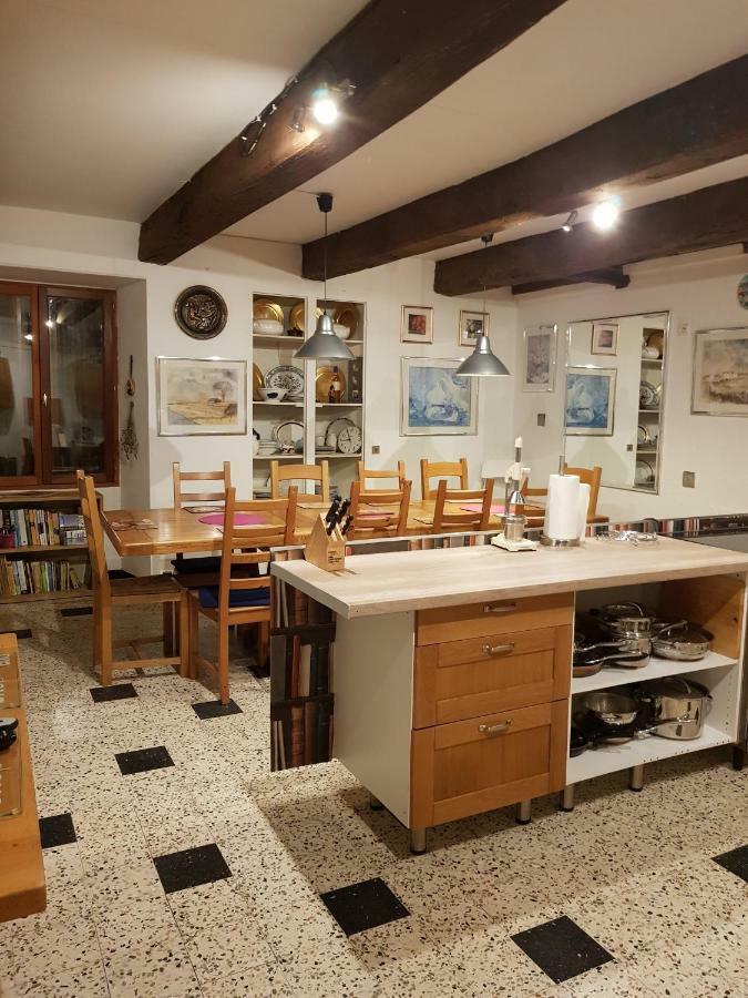 Le Vieux Couvent Villa Deviat Екстериор снимка