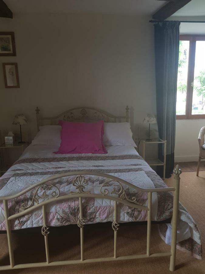 Le Vieux Couvent Villa Deviat Екстериор снимка